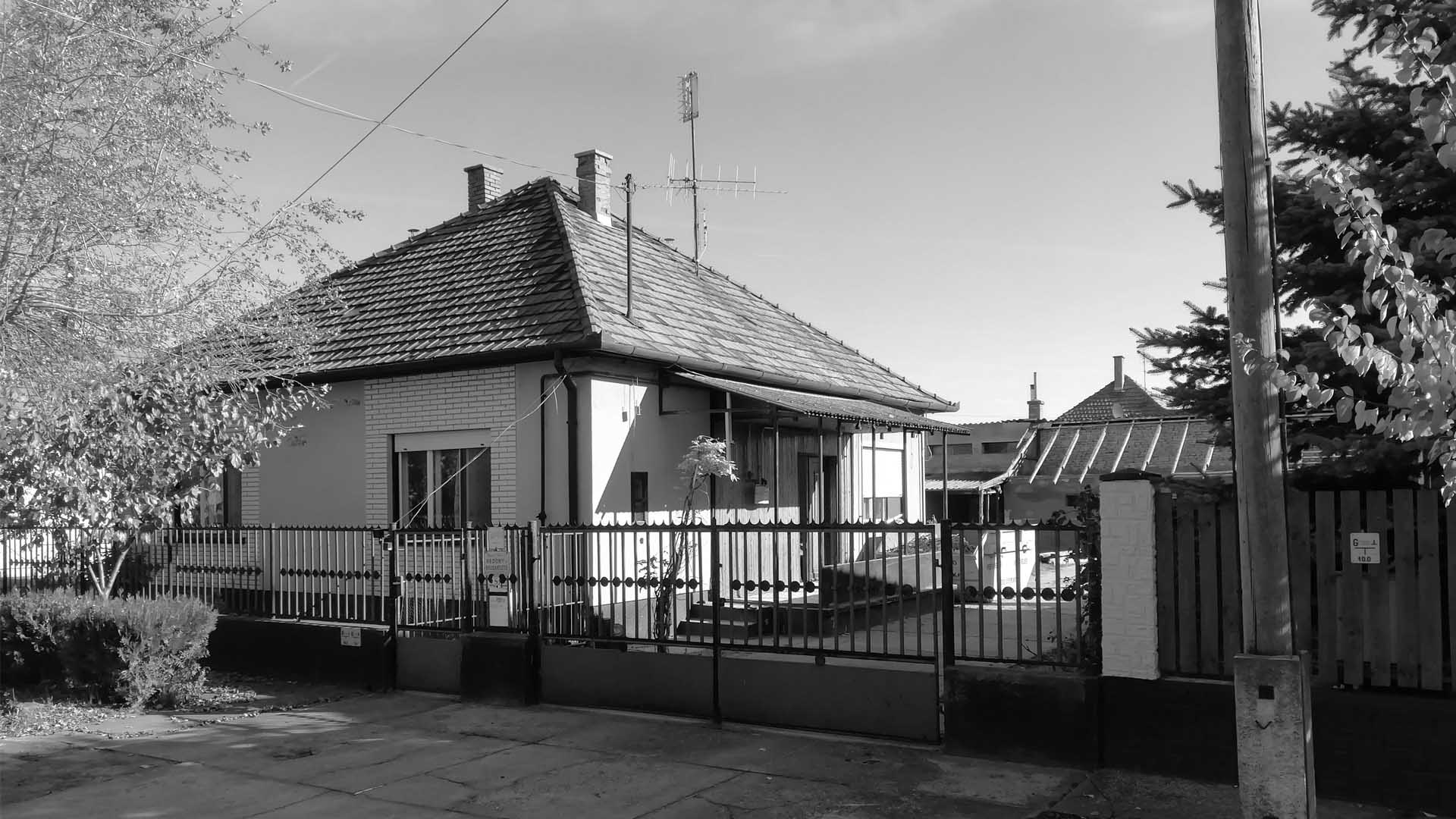 lakóház bővítés